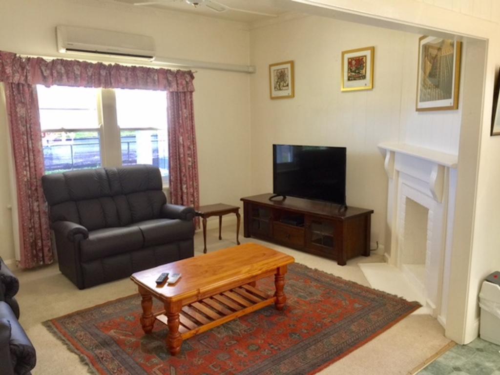Smith Street Cottage Naracoorte Exterior photo